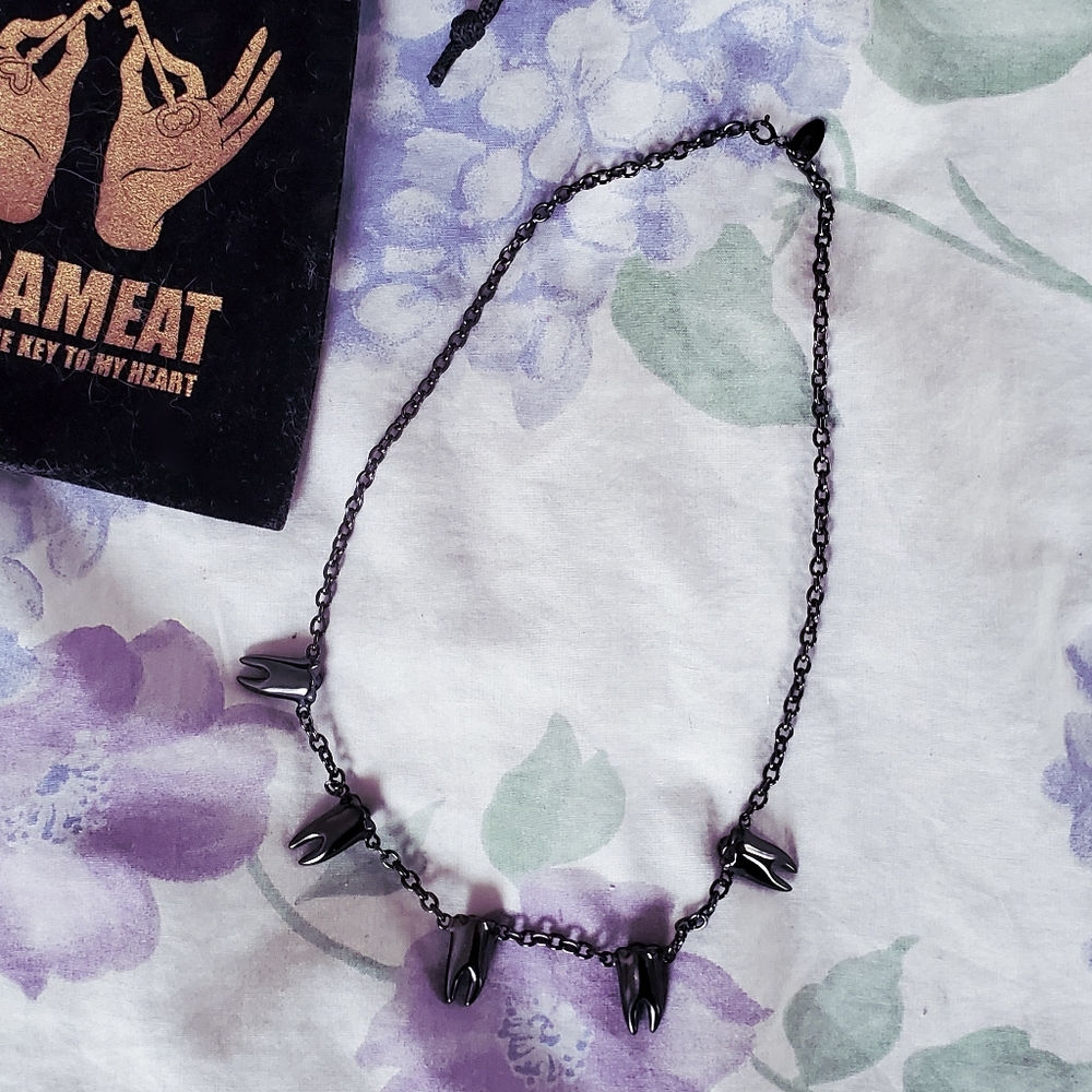 VeraMeat Black "Baby Teeth" Necklace "16
